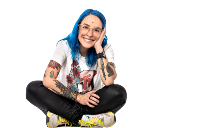 MANUELA VILLEGAS en FROW Coolture