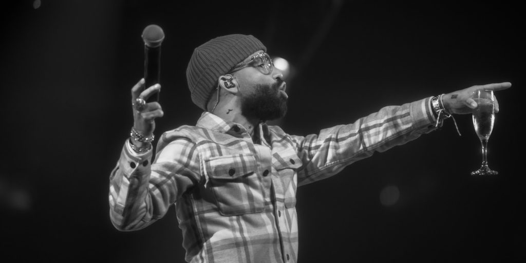 Tainy en FROW Coolture