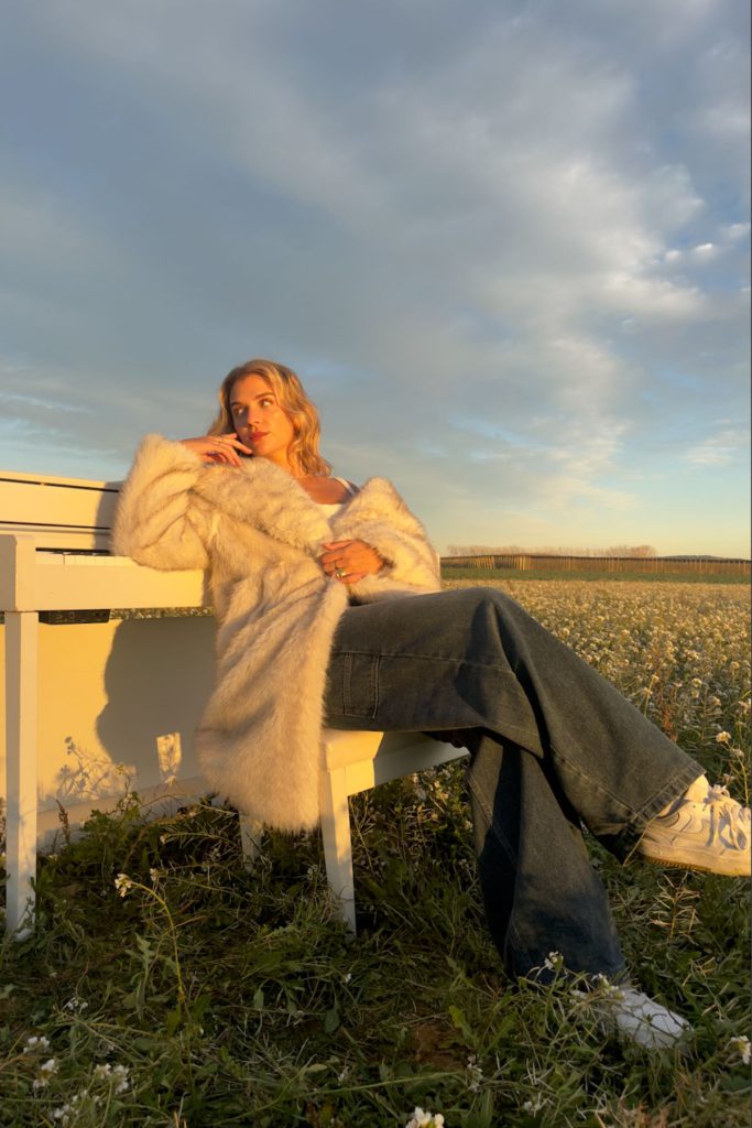 Cristina La Mar estrena Que vino antes en FROW Coolture