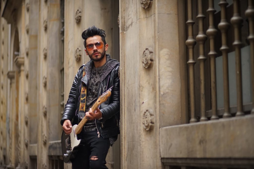 Elkin Puerto en FROW Coolture