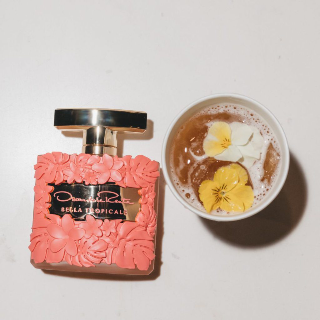 La Hechicera y cocteles inspirados en perfumes en FROW Coolture