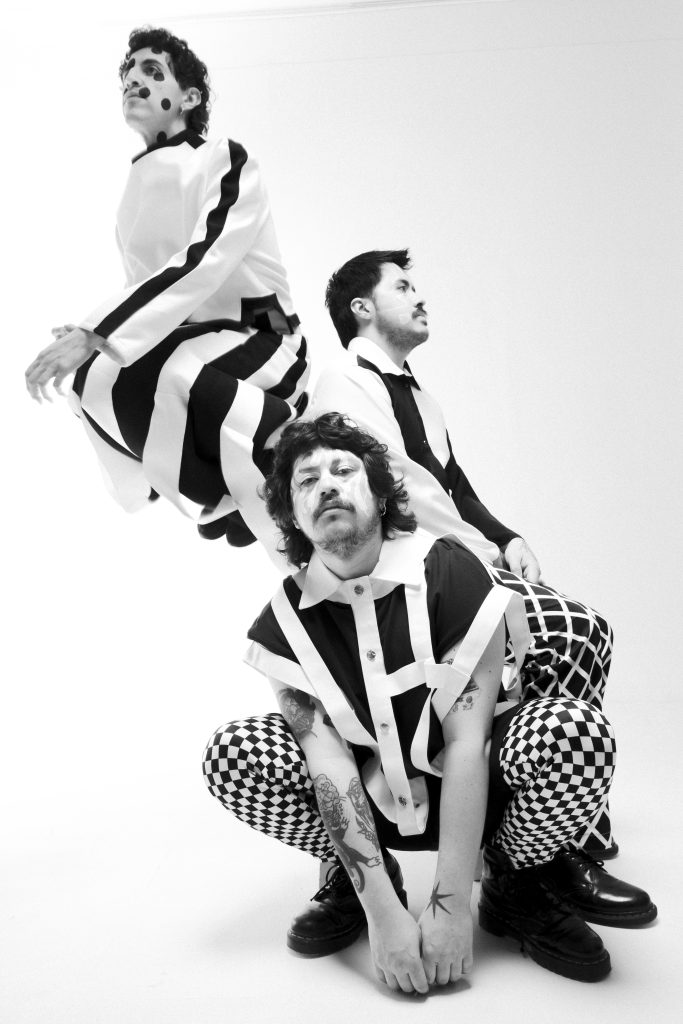 TELEBIT estrena disco en FROW Coolture