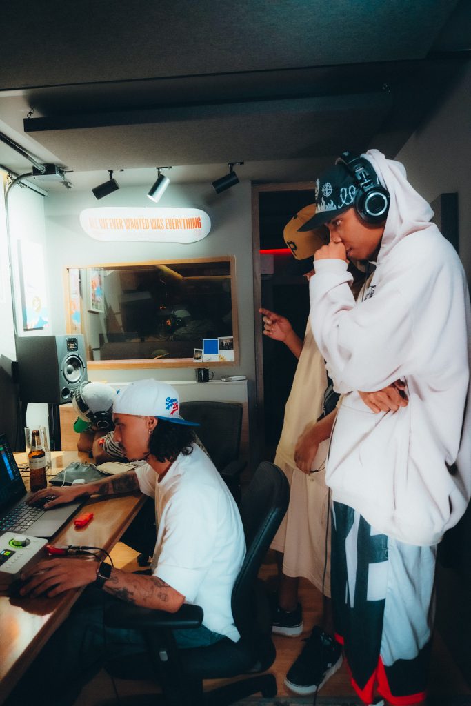 Los Rogelios en FROW Coolture