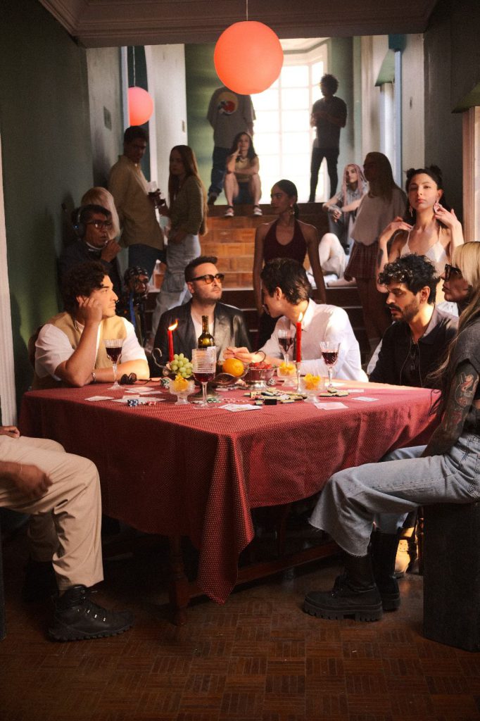 Humbe y REIK en FROW Coolture