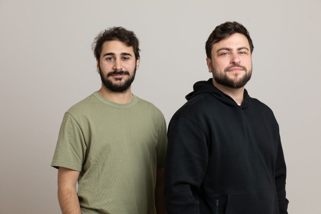 Borja Martel y Nicholas Damico lanzan Roxom,  la primera bolsa de valores, commodities y futuros completamente nativa en Bitcoin del mundo FROW Coolture