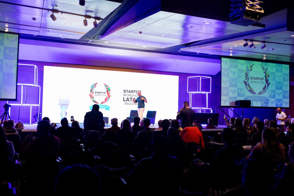 Hacking Arts Festival en FROW Coolture