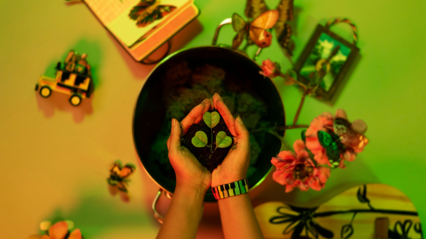 Sara Aldana en pure coolture