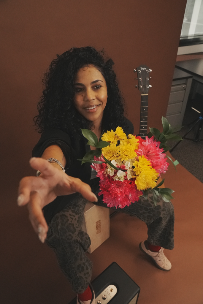 Ana Cristina Frías y el horizonte literario venezolano en pure coolture