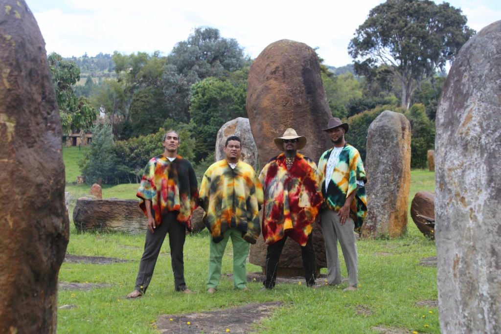 systema solar lanza futuro primitivo en pure coolture